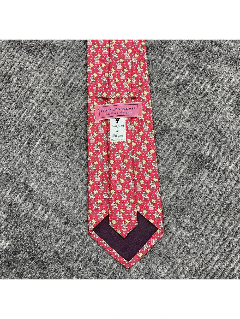 Vineyard Vines Necktie Red Geometric AOP Island Guitarist Silk Tie Made in USA